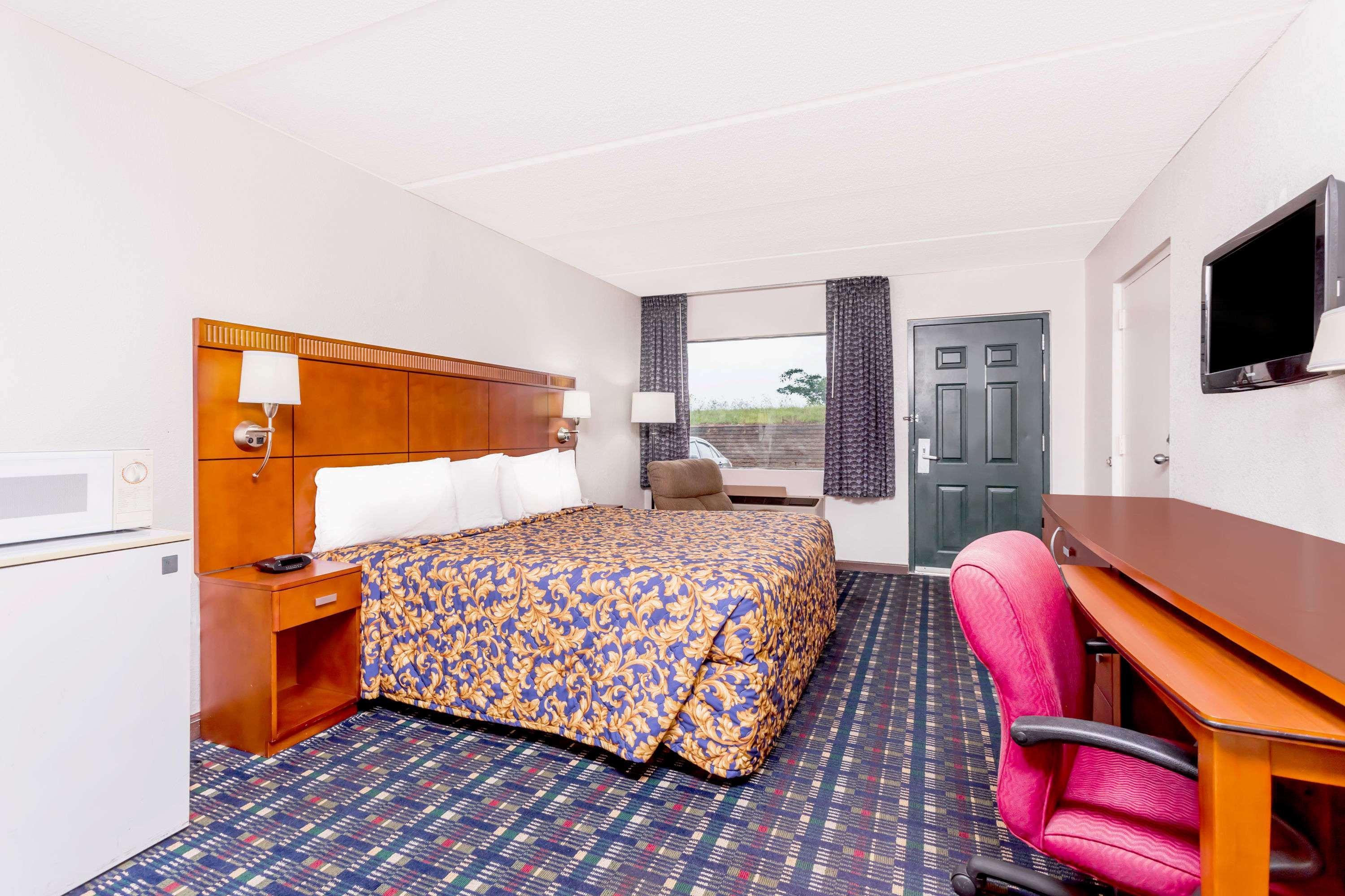 ฮาวเวิร์ด จอห์นสัน บาย วินด์แฮม เพอรี จอร์เจีย Motel เพอร์รี ภายนอก รูปภาพ